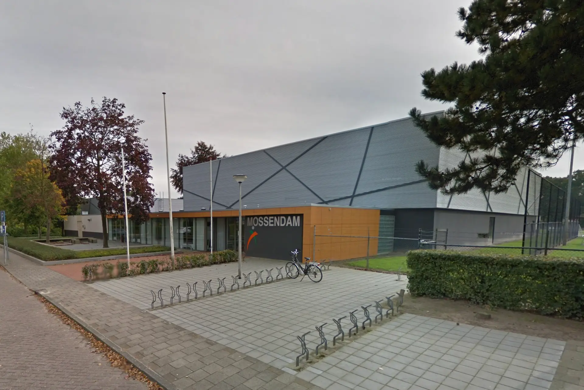 <div data-content-key="accommodaties_mossendam_image_alt" data-block-id="accommodaties_mossendam_image_alt" data-content-target="true" class="content-block">Sporthal De Mossendam</div>